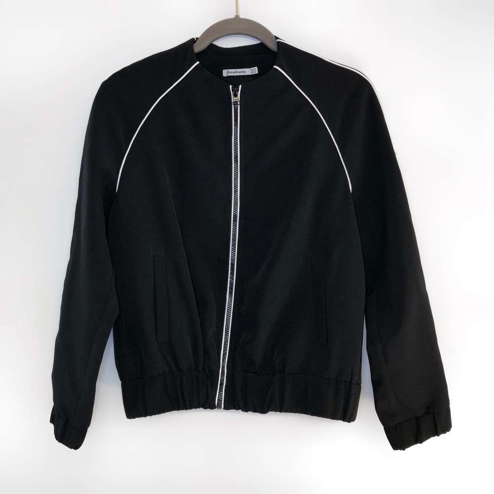 Stradivarius black bomber jacket
